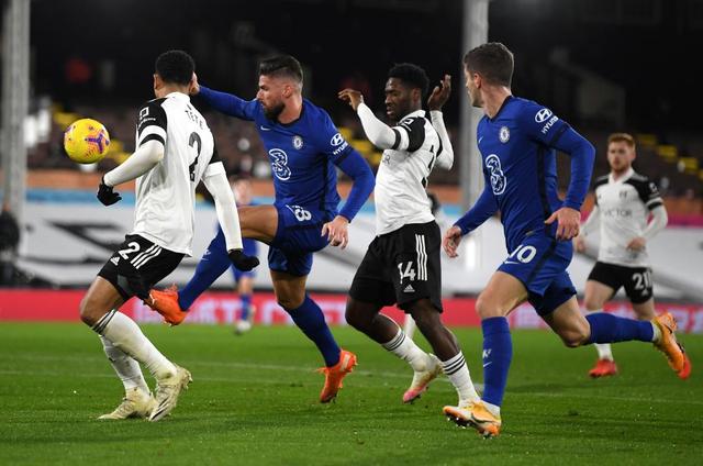 球迷提前退场！斯洛特下课倒计时 伊萨克遭遇119年之耻