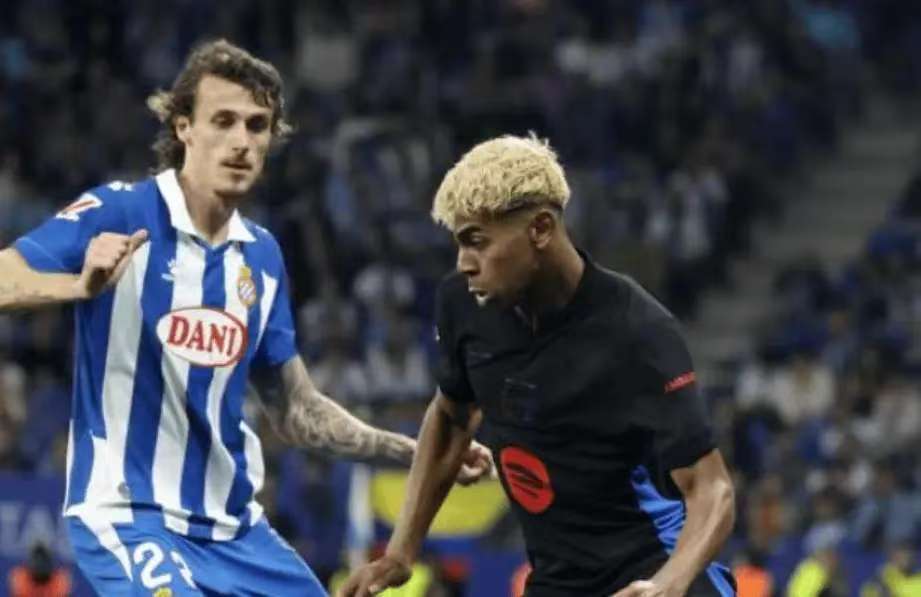 乱战高手！张宁13中7得到21分7篮板2助攻