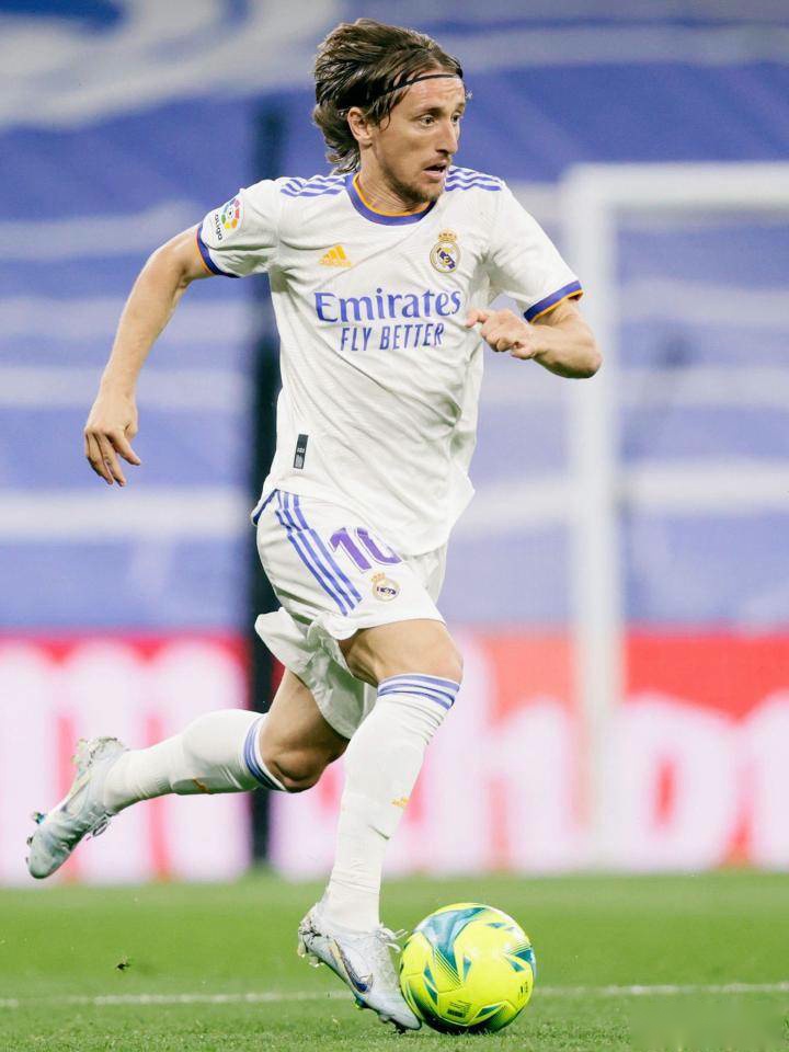 巴蒂斯图塔：梅西会以最好的状态备战明年世界杯！